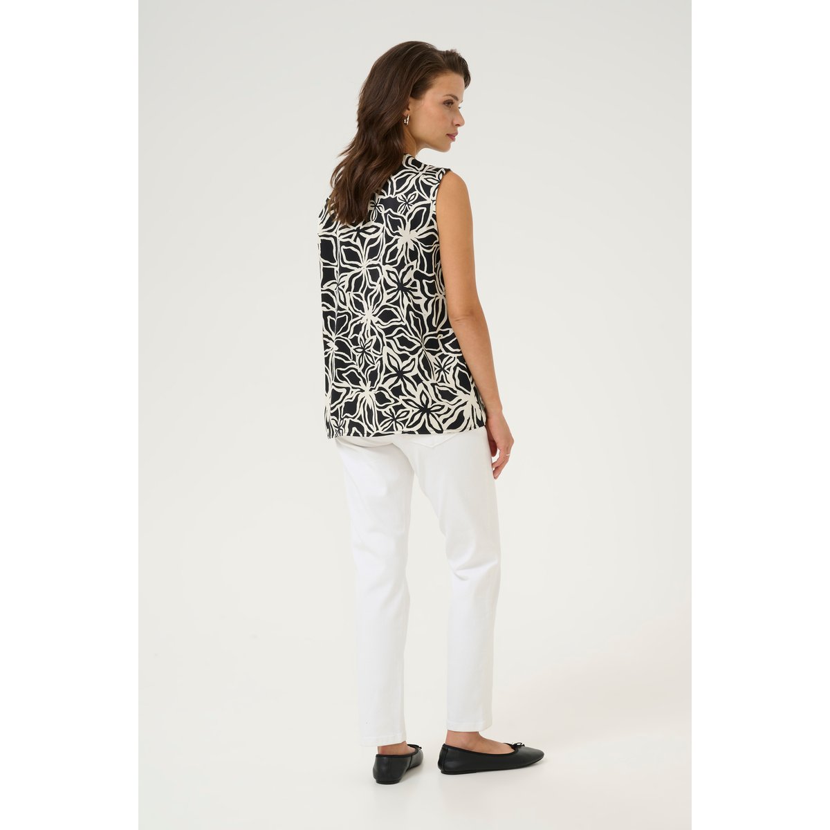Sleeveless blouse noir/beige flower, KAFFE