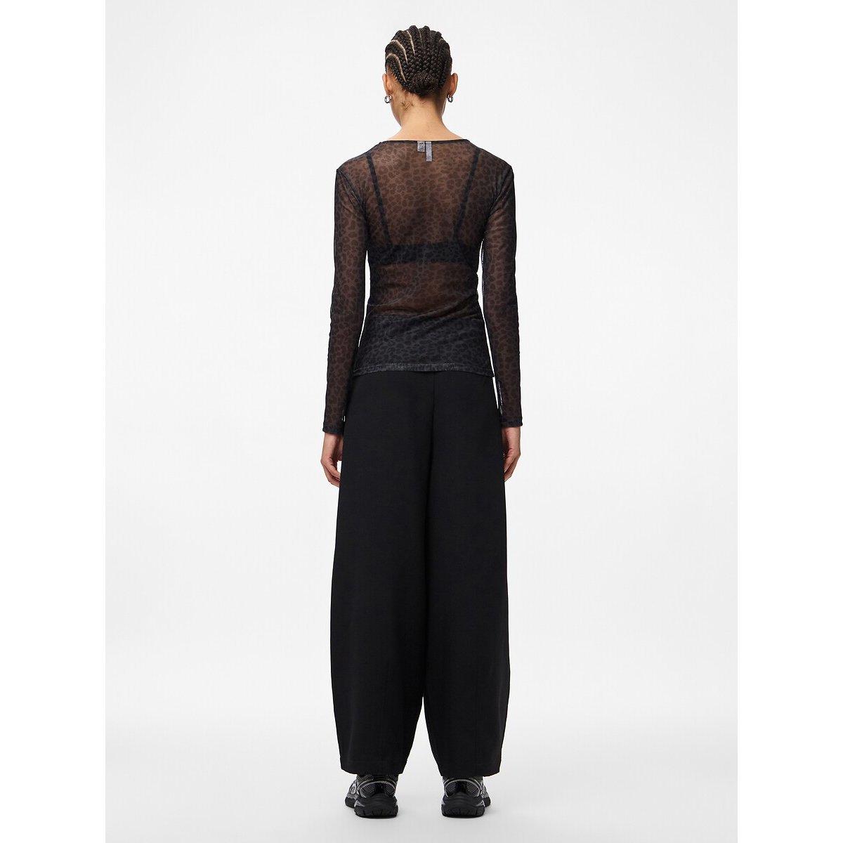 T-shirt a maniche lunghe fantasia nero , PIECES