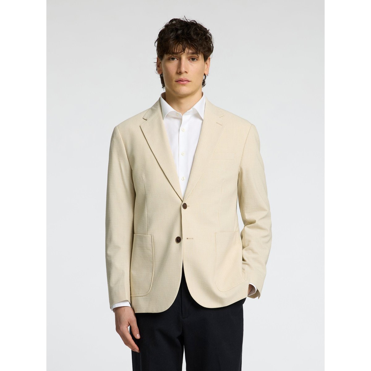 Blazer sand, SELECTED
