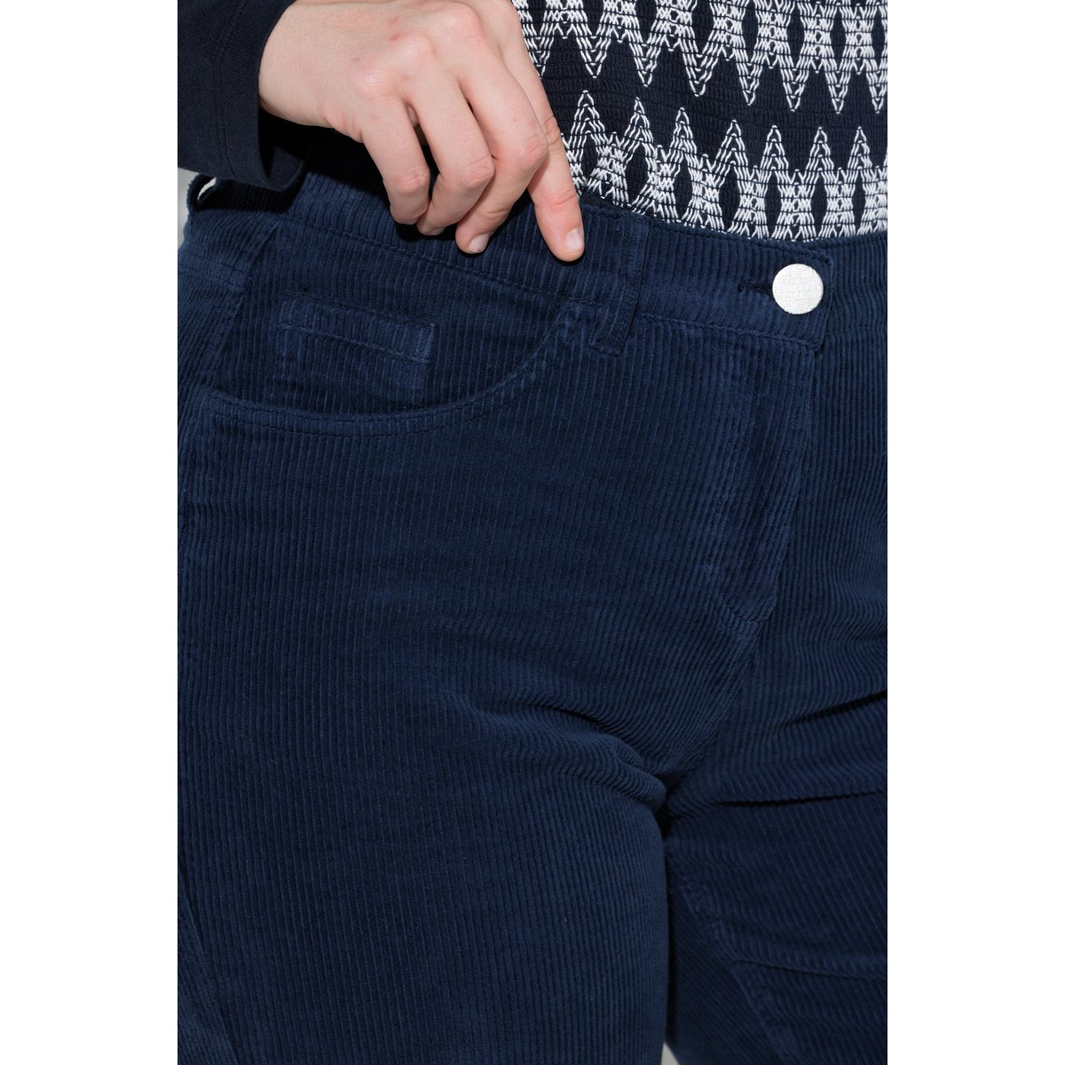 Pantalon Mary en velours côtelé, jambe large marine, ULLA POPKEN