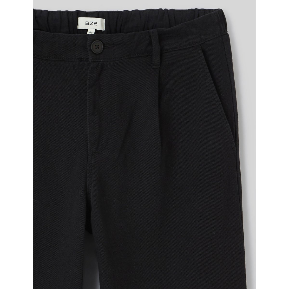 Pantalon droit à pinces noir, BZB