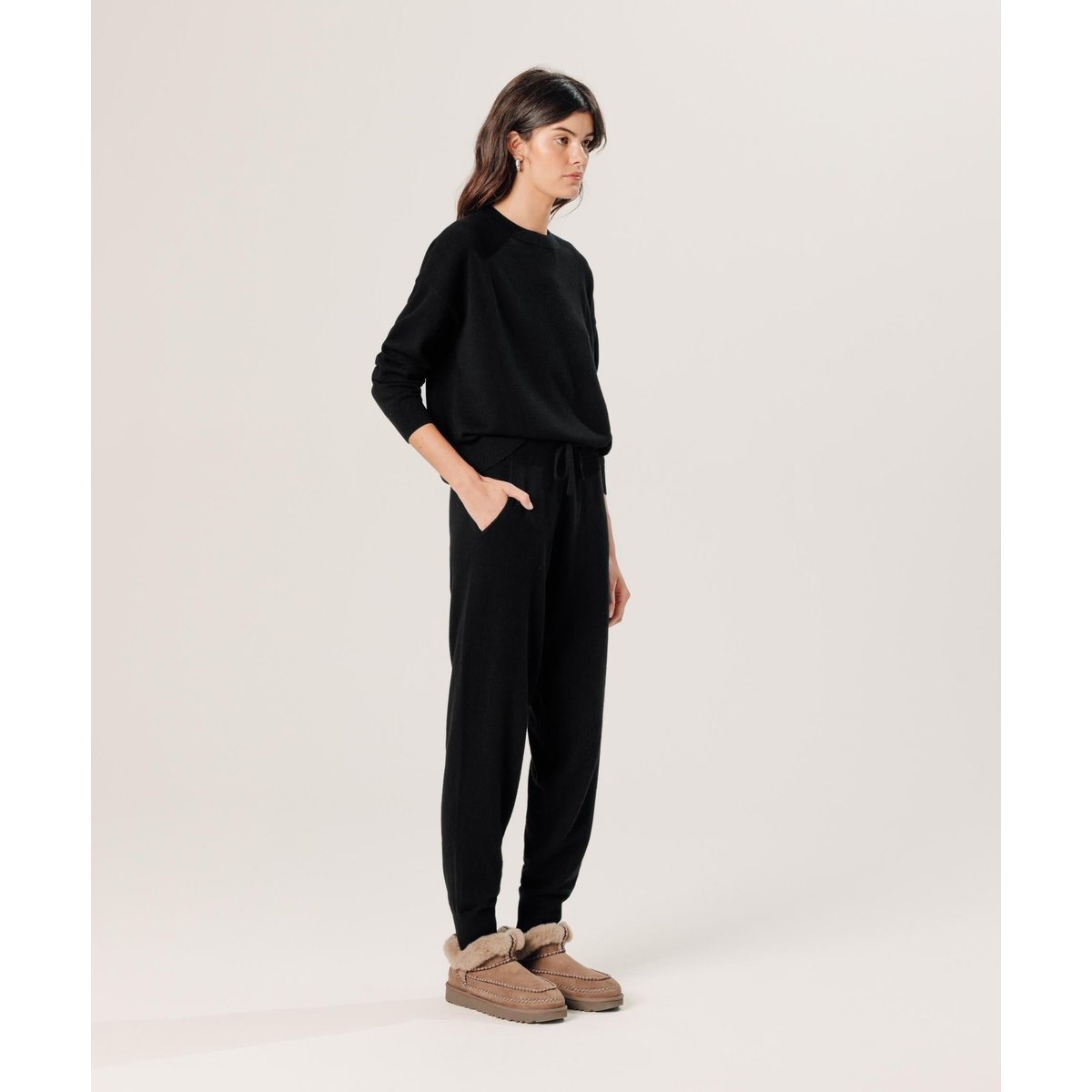 Pull large en cachemire noir, RODIER