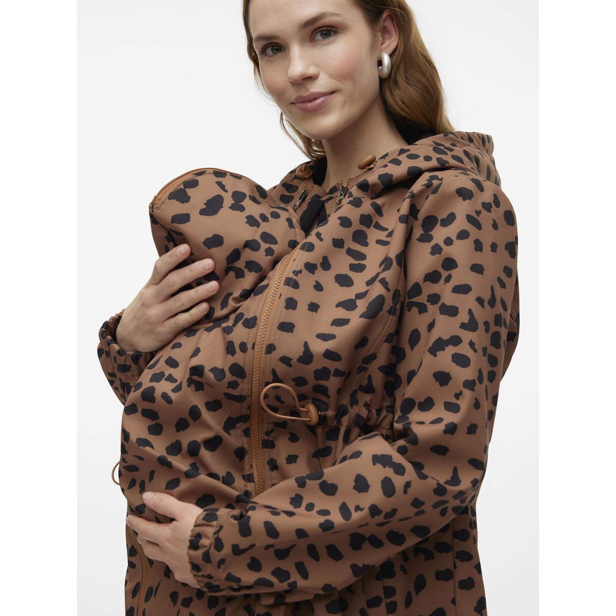 Manteau thrush, MAMA LICIOUS