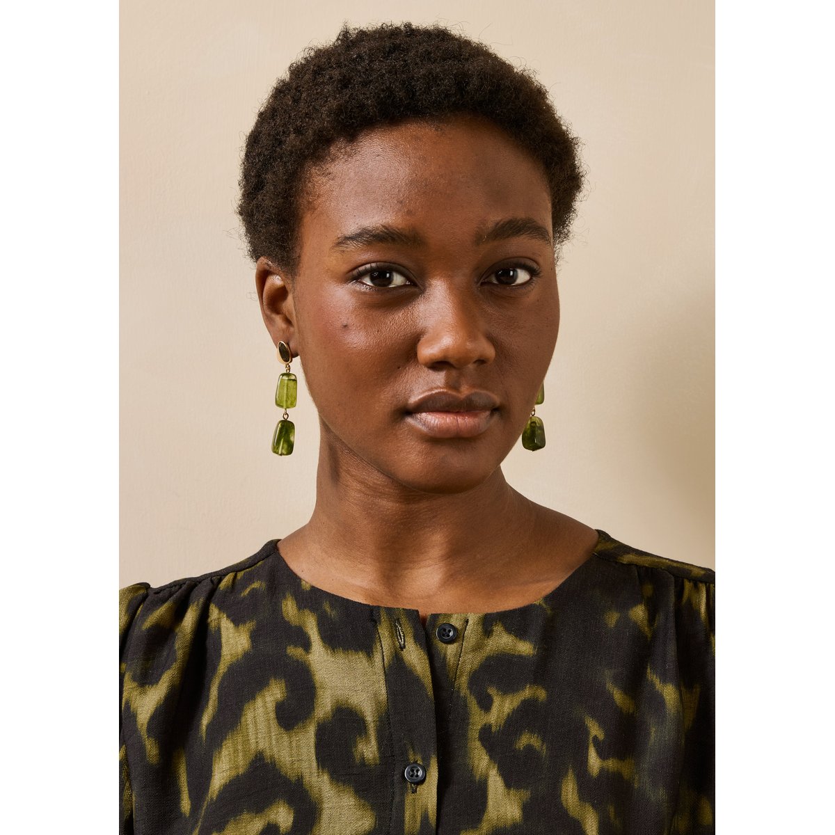 Boucles d'oreilles résine vert, LA FEE MARABOUTEE