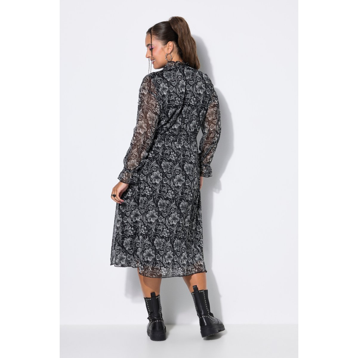 Robe midi, coupe trapèze, mousseline noir, STUDIO UNTOLD