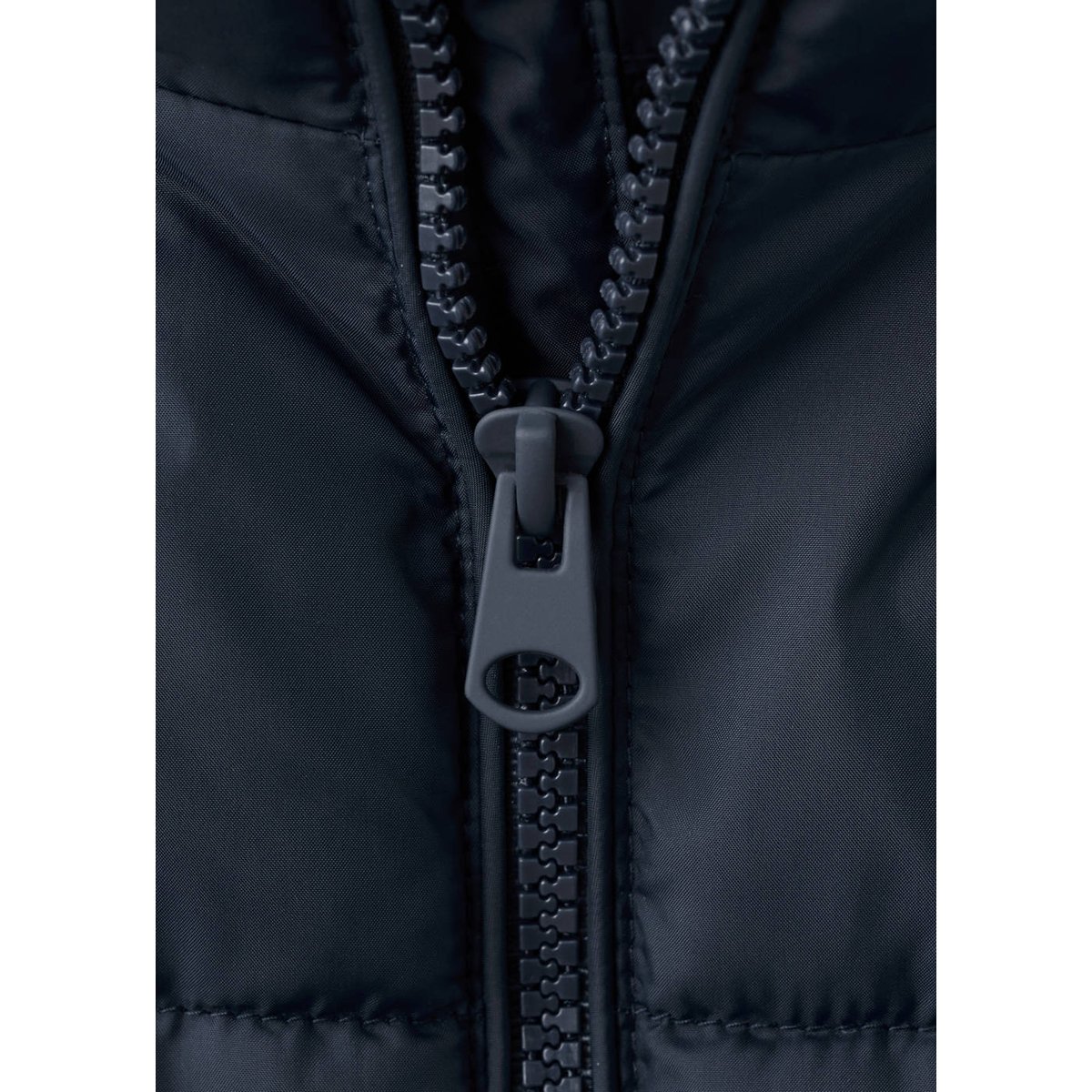 Anorak matelassé à capuche bleu marine, MANGO KIDS