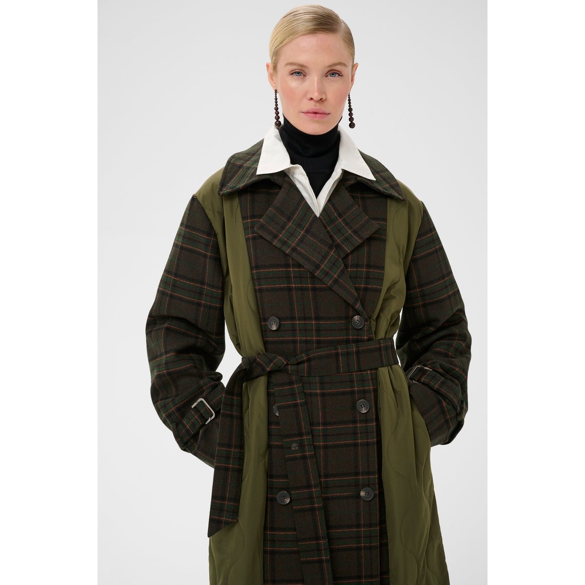 Manteau vert olive night, CULTURE