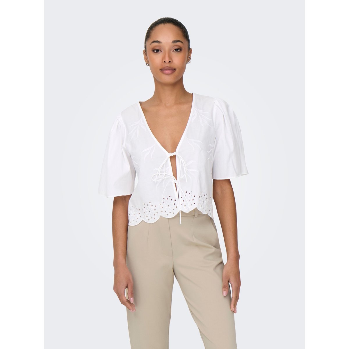 Top bright white 1, JDY