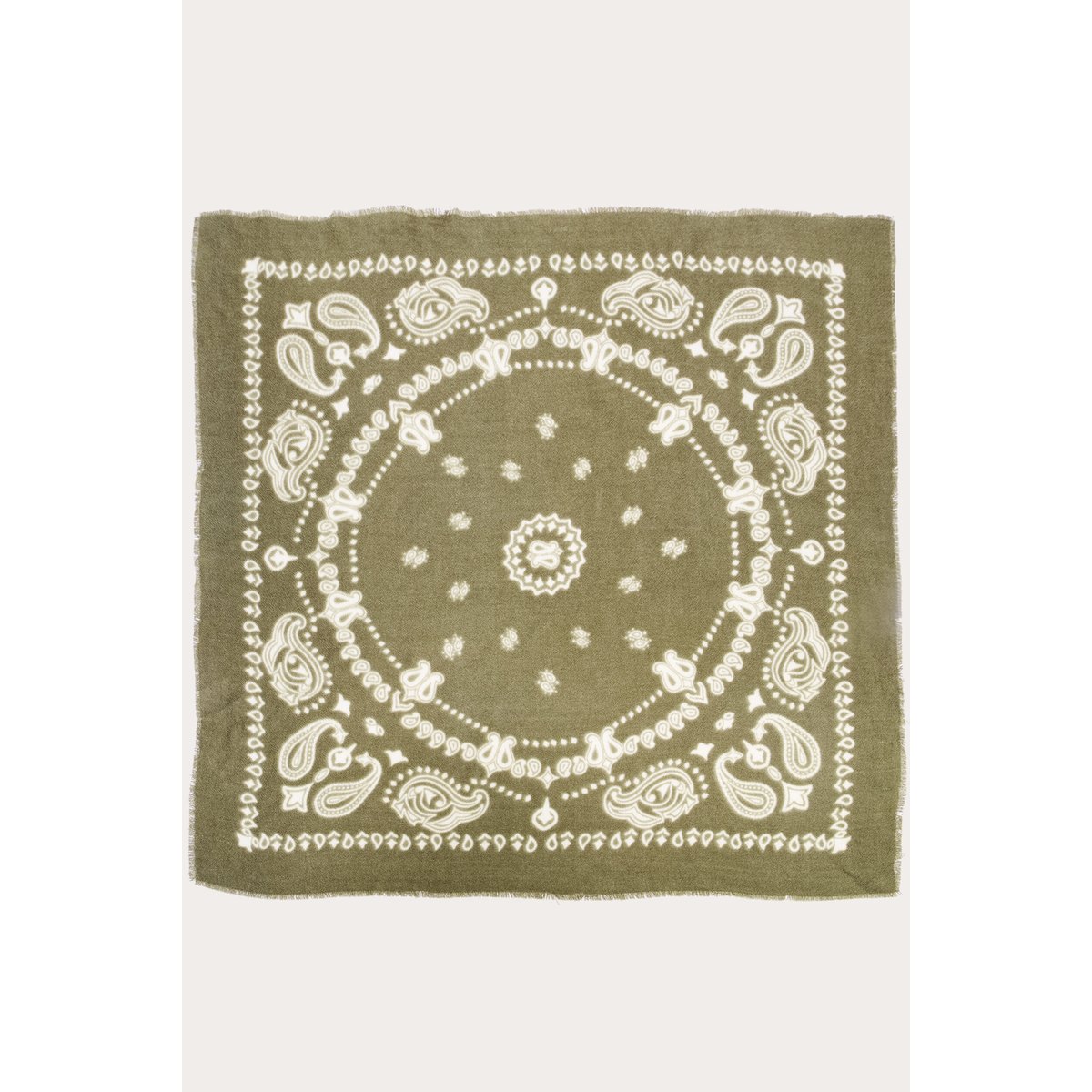 Foulard vert kaki, CACHE CACHE