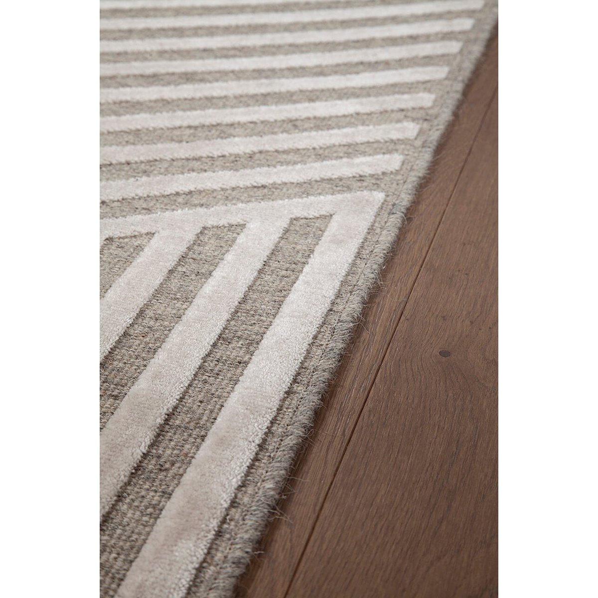 Tapis salon et chambre moderne BELGRAVIA beige, NOVATREND