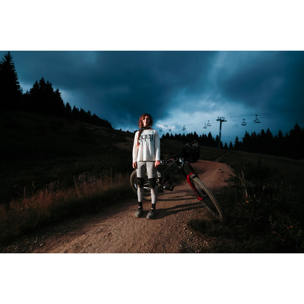 Appareil photo Hybride R6 Mark II+ RF 24-105 F4 L IS USM noir, CANON