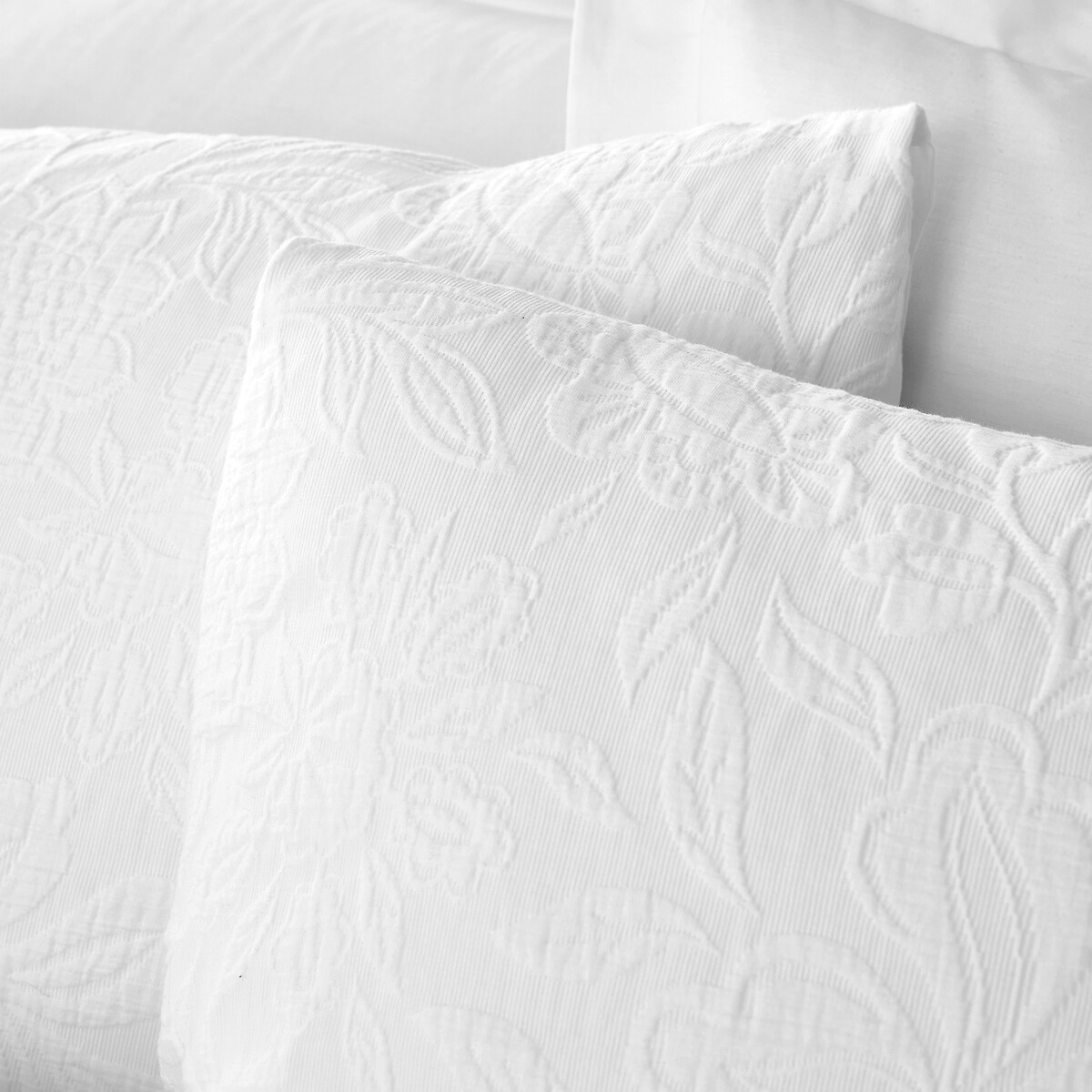 Fleur Matelassé Jacquard 200 Thread Count Cotton Duvet Cover and Pillow white, BIANCA FINE LINENS