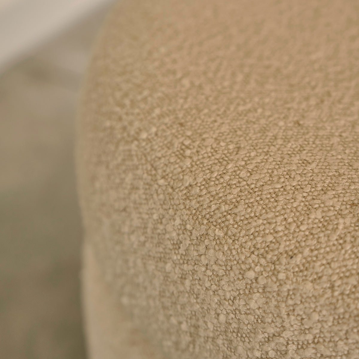 Pouf en teck massif et bouclette SERENE naturel, BERAH GETAH