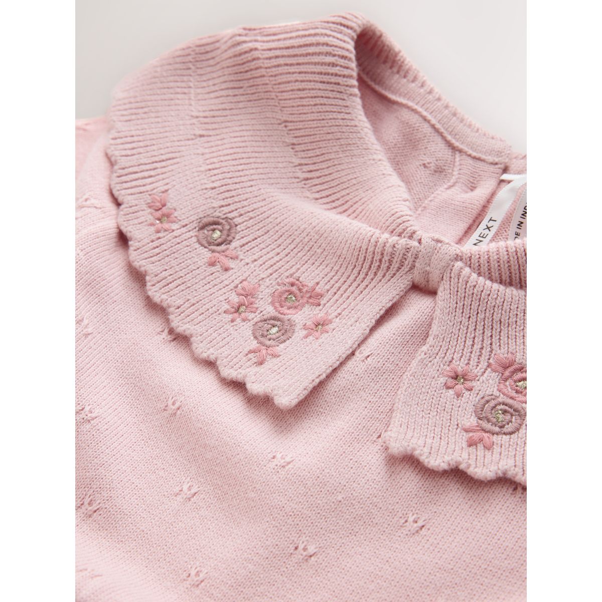 Robe grandes occasions avec nœud au col rose, NEXT