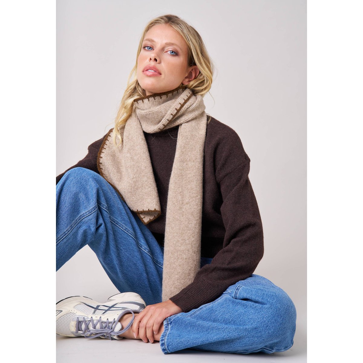 Écharpe unie douce avec finitions contrastées femme ADRIA camel, DEELUXE
