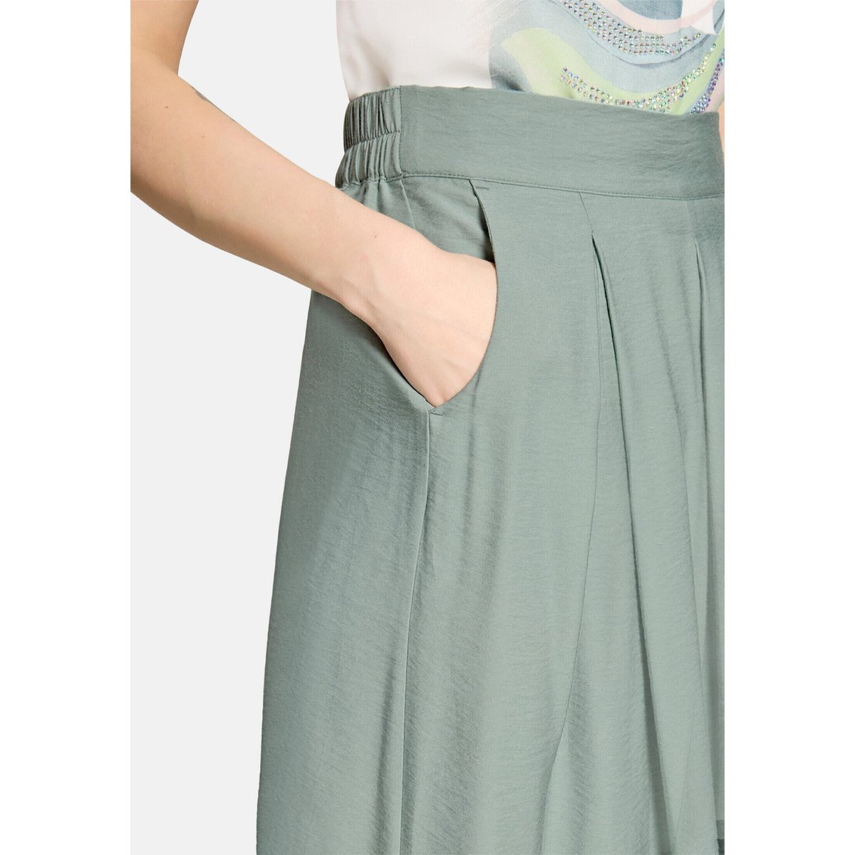 Jupe-culotte à pinces chinois green, BETTY BARCLAY