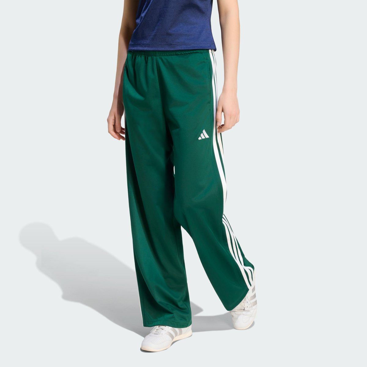 Pantalon De Survêtement Dayready À Jambes Larges Pantalon De Survêtement Dayready À Jambes Larges collegiate green, ADIDAS SPORTSWEAR