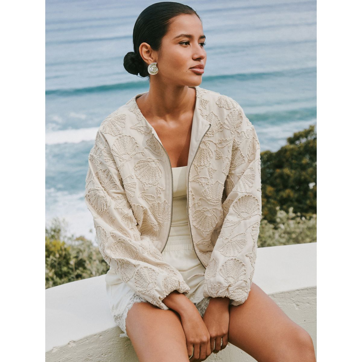 Veste zippée et brodée en coton écru, NEXT