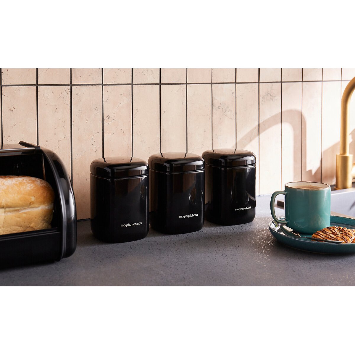 Set of 3 Equip Storage Canisters black, MORPHY RICHARDS