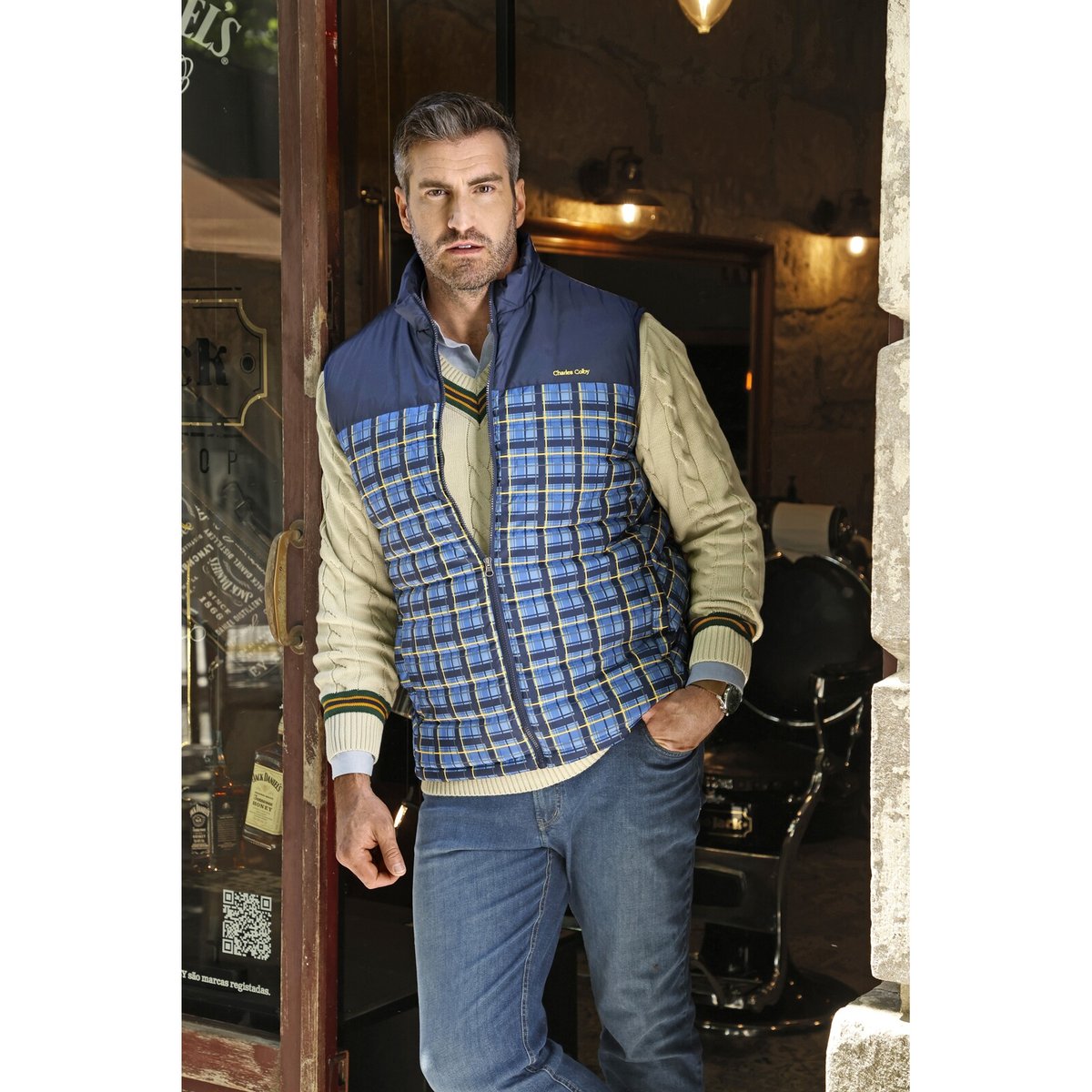 Gilet matelassé DUKE AKKARIN bleu foncé à carreaux, CHARLES COLBY