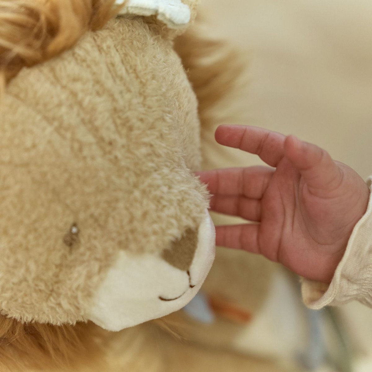 Peluche d'activités jaune, LITTLE DUTCH