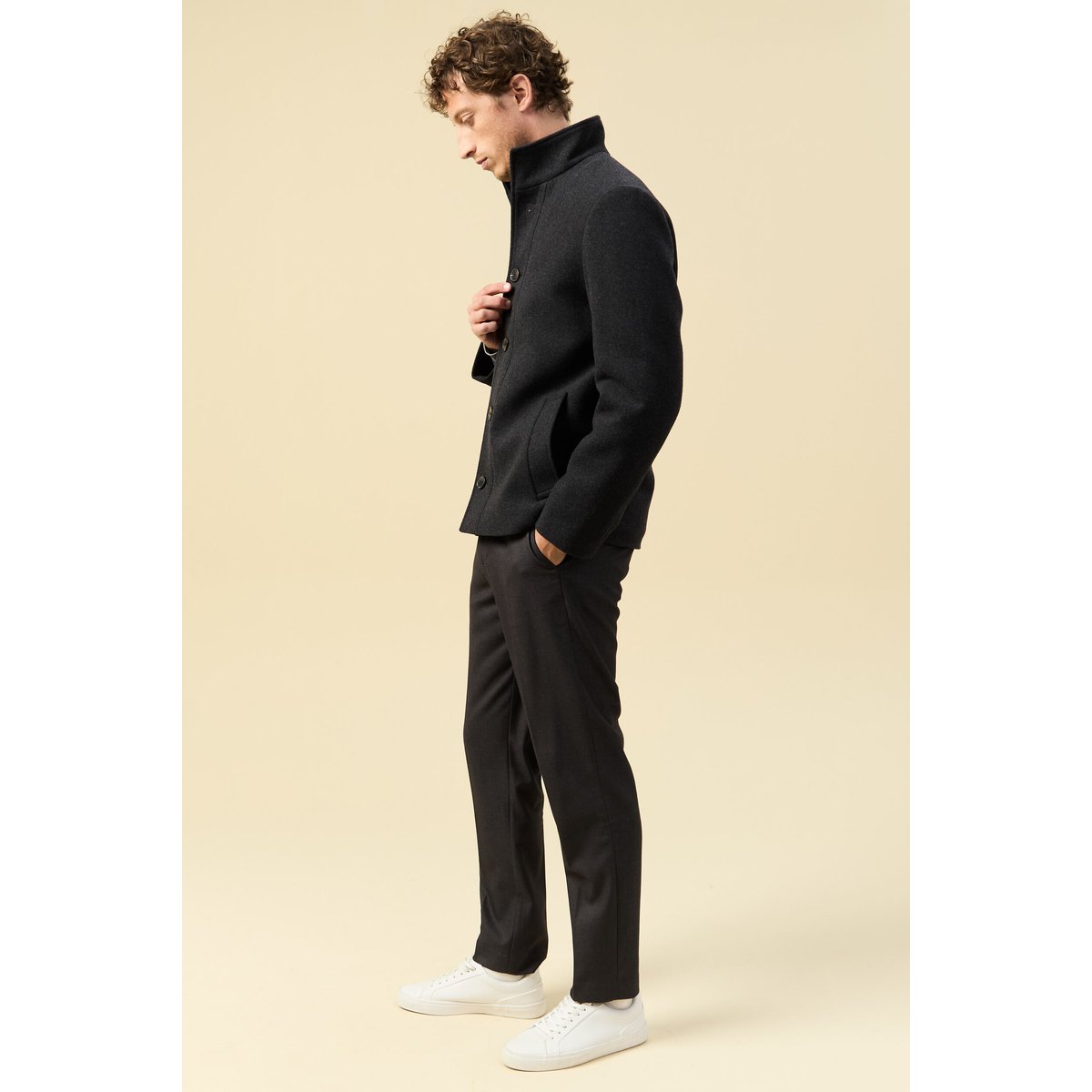 Manteau droit court col montant gris foncé, BONOBO