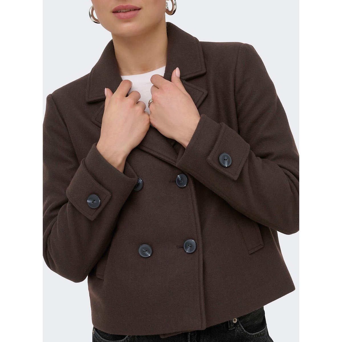 Cappotto corto con colletto tailleur, abbottonato marrone cioccolato, ONLY