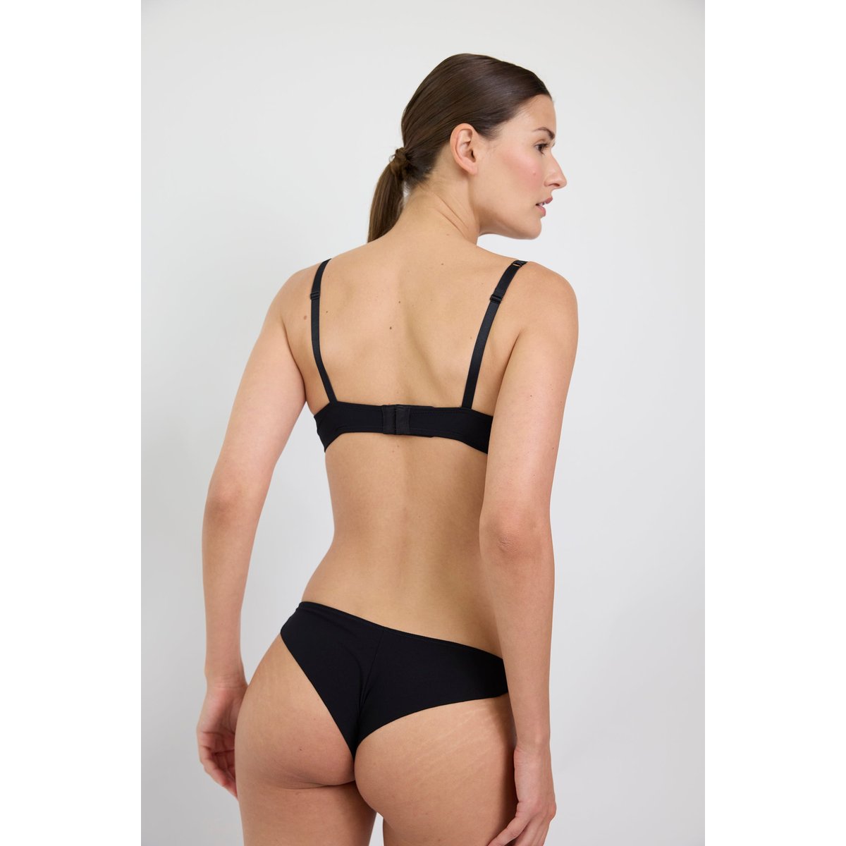 Tanga en broderie DREAMCATCHER noir, MAISON LEJABY
