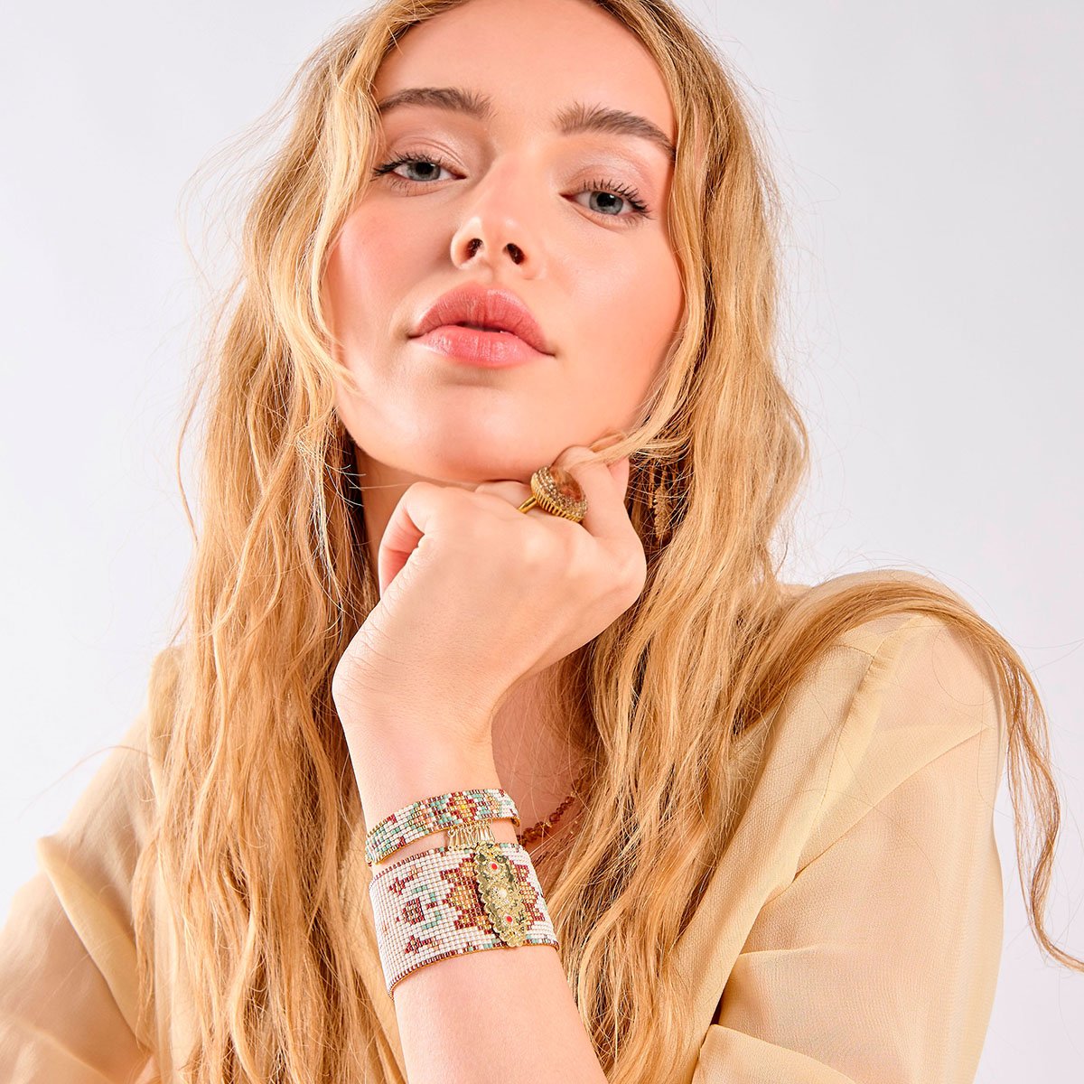 Bracelet perles tissées et cabochon central PRAVEEN blanc, HIPANEMA