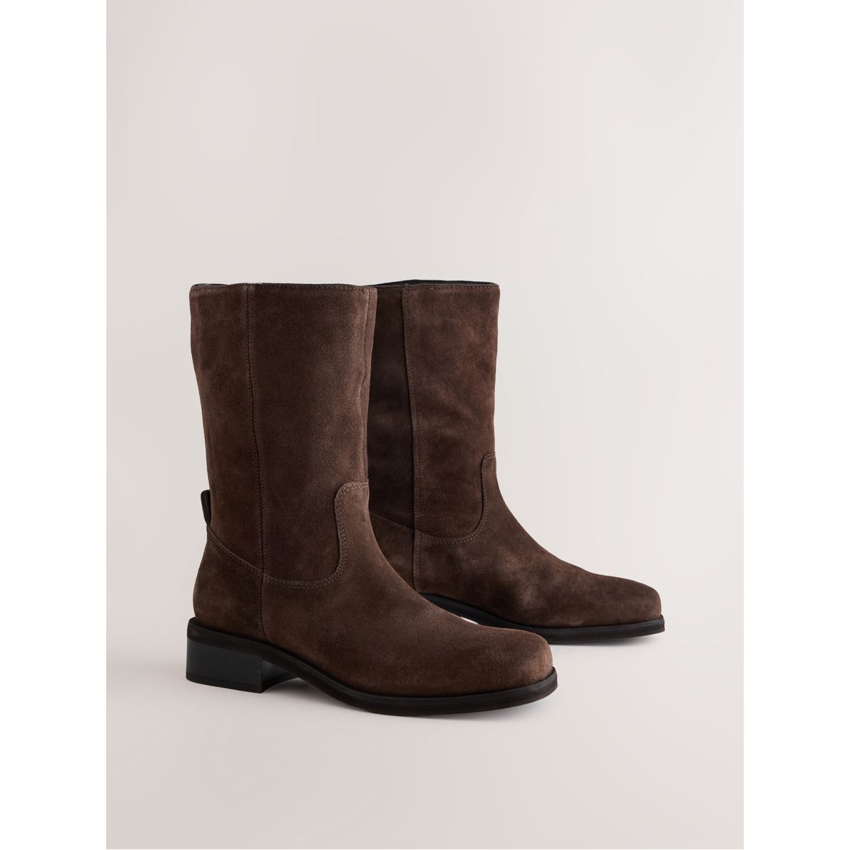 Bottines mi-hautes style western en cuir marron chocolat, NEXT