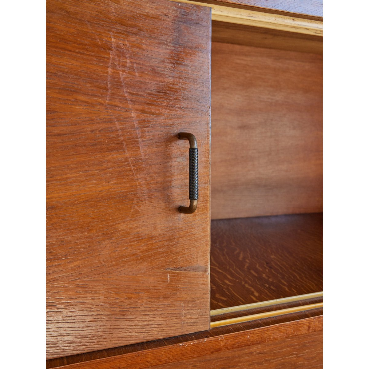 Vitrine scandinave en bois Victoria N°1253 - Bon état bois clair, DEBONGOUT