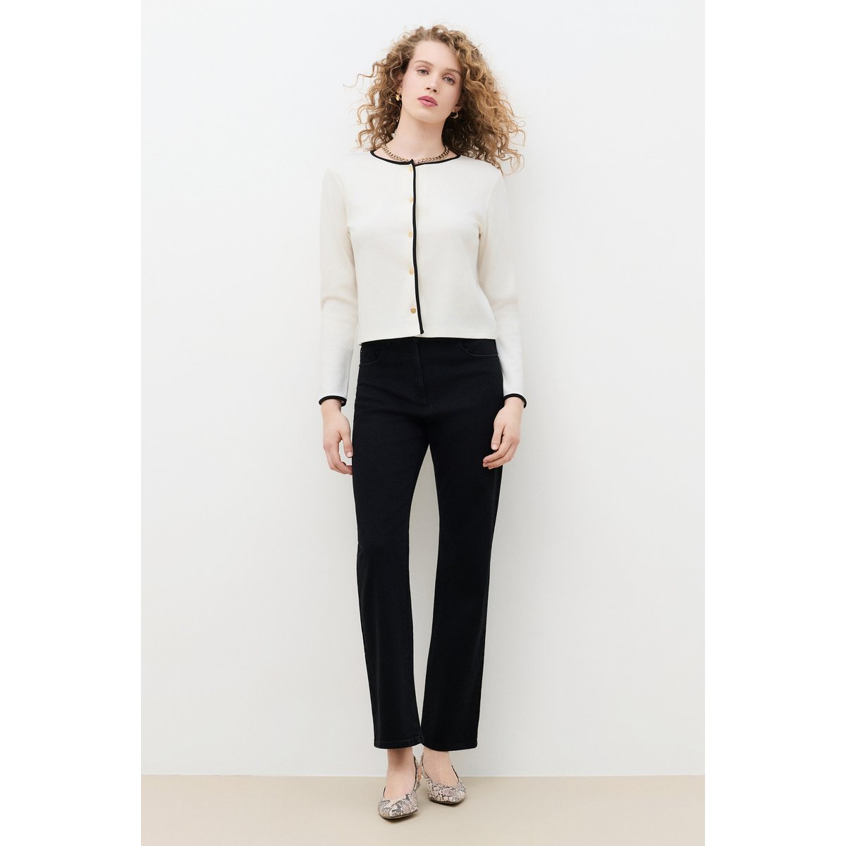Gilet droit col rond TVICTOIRE ecru, CAROLL