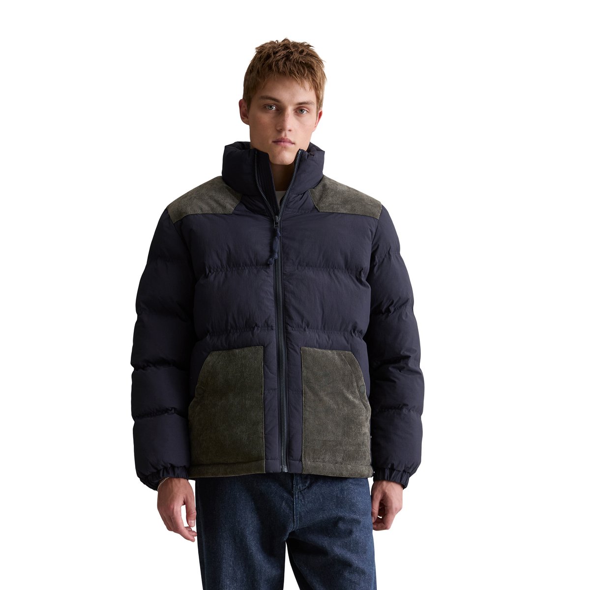Veste matelassée regular avec empiècements en velours côtelé de couleur contrastée bleu foncé, MARC O’POLO DENIM