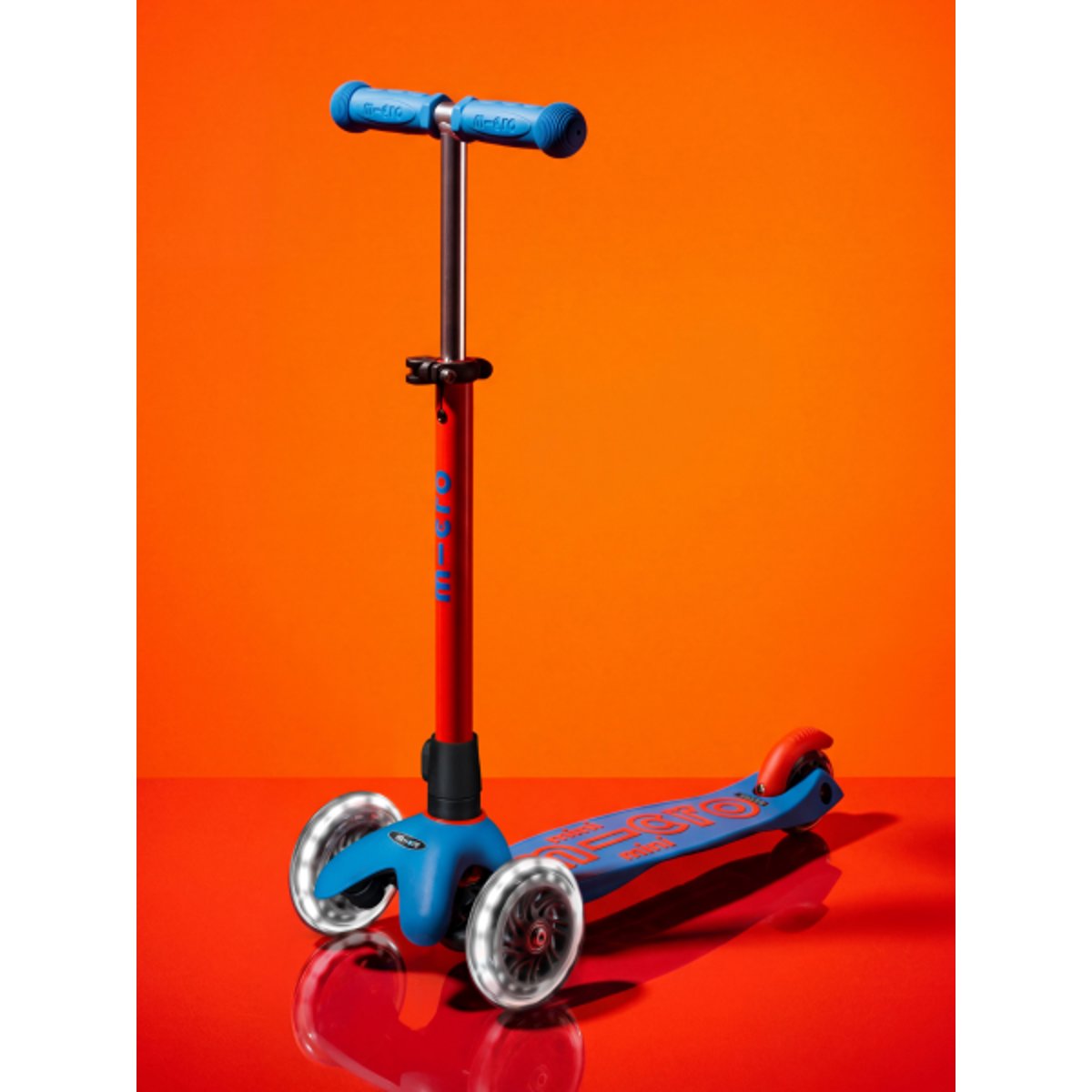 Mini Micro Deluxe Néon LED - Flashing Red rouge, MICRO MOBILITY