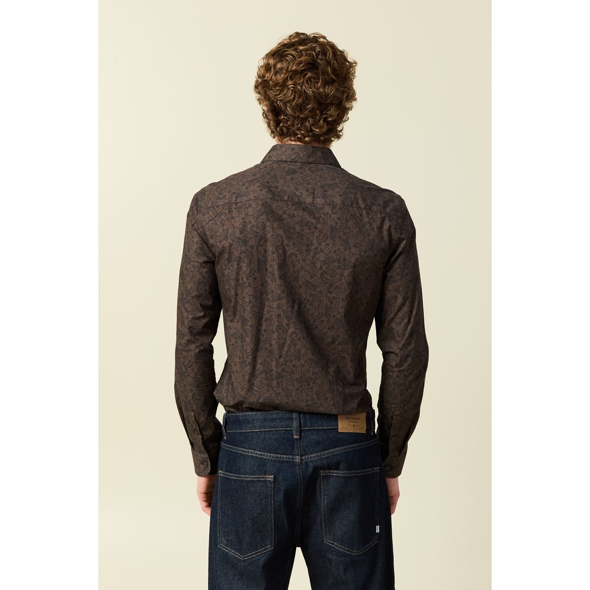 Chemise cintrée manches longues en coton noir, BONOBO