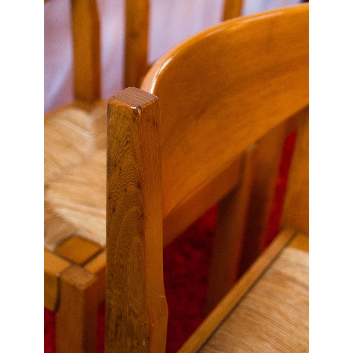 Lot de 4 chaises en orme Alma N°2133 - Bon état bois clair, DEBONGOUT