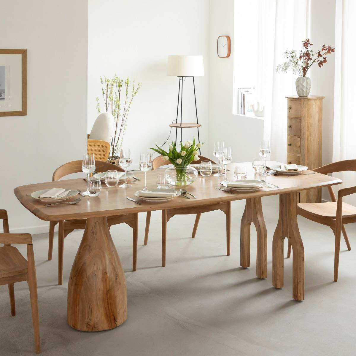 Table à manger en bois d'acacia ANAÉ bois clair, MADE IN MEUBLES