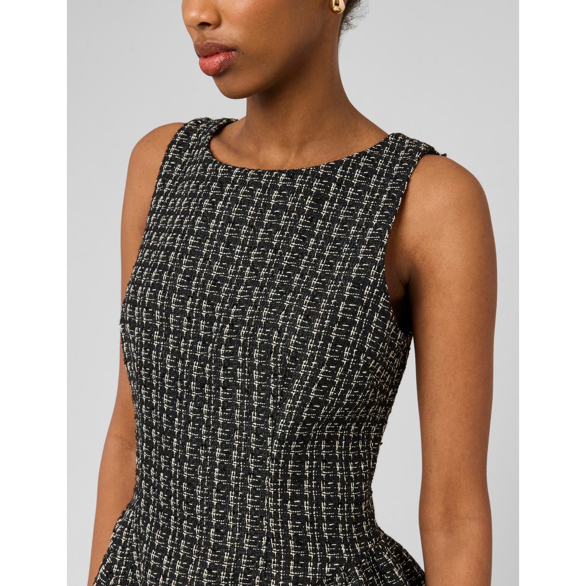 Robe en tweed noir, BZB