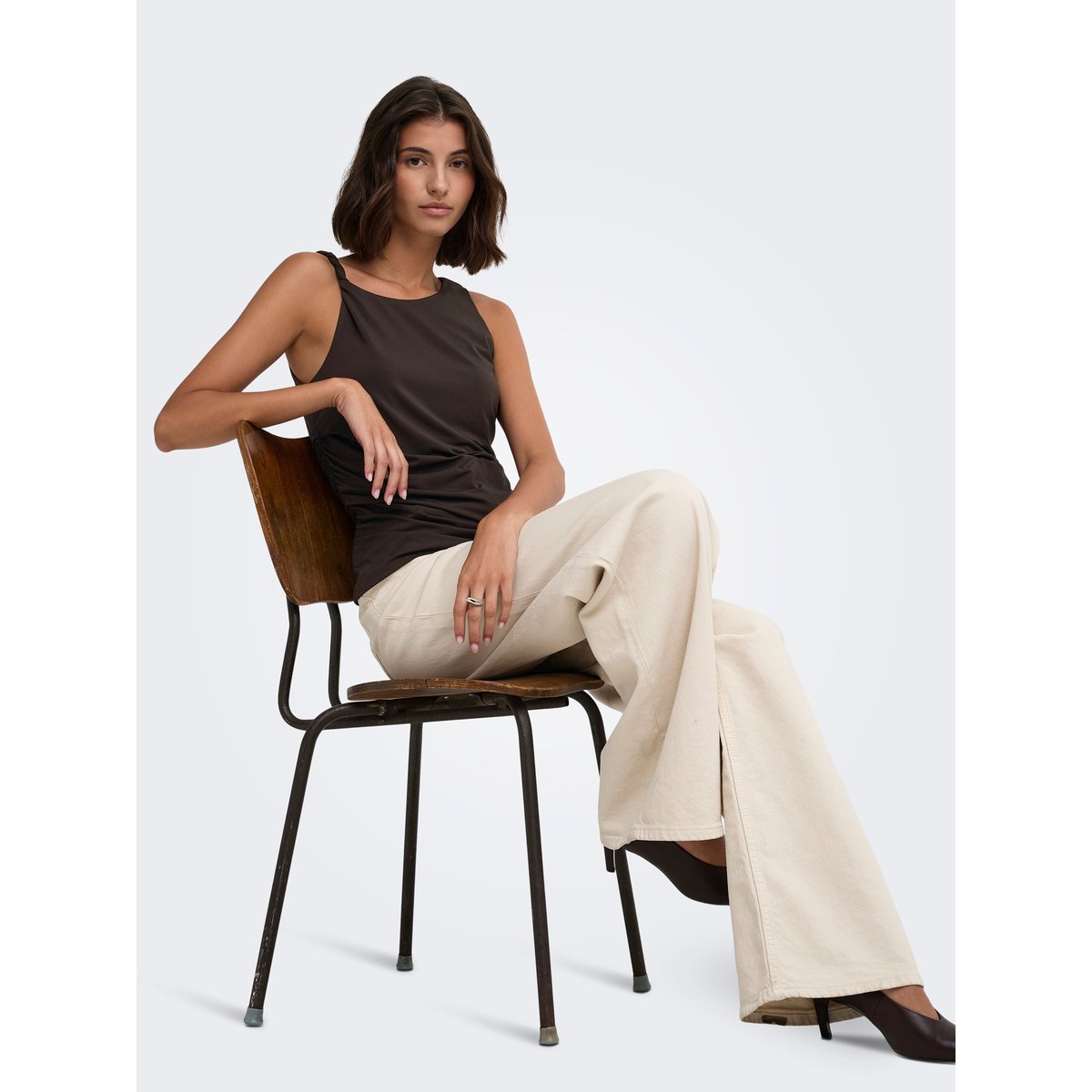 Top chocolate plum, JDY