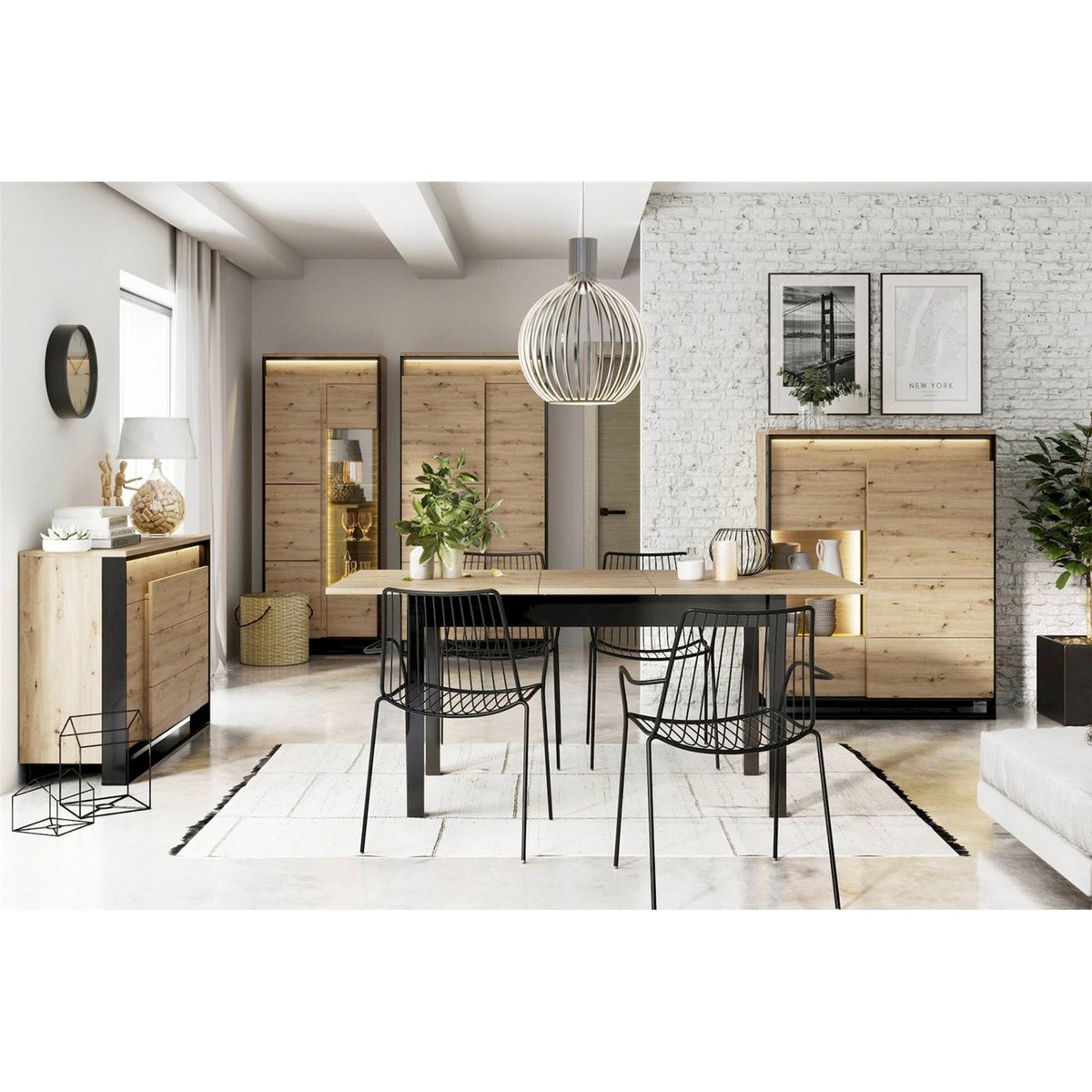 Commode QUANT en bois avec quatre tiroirs chêne artisan et noir profond, RECOLLECTION