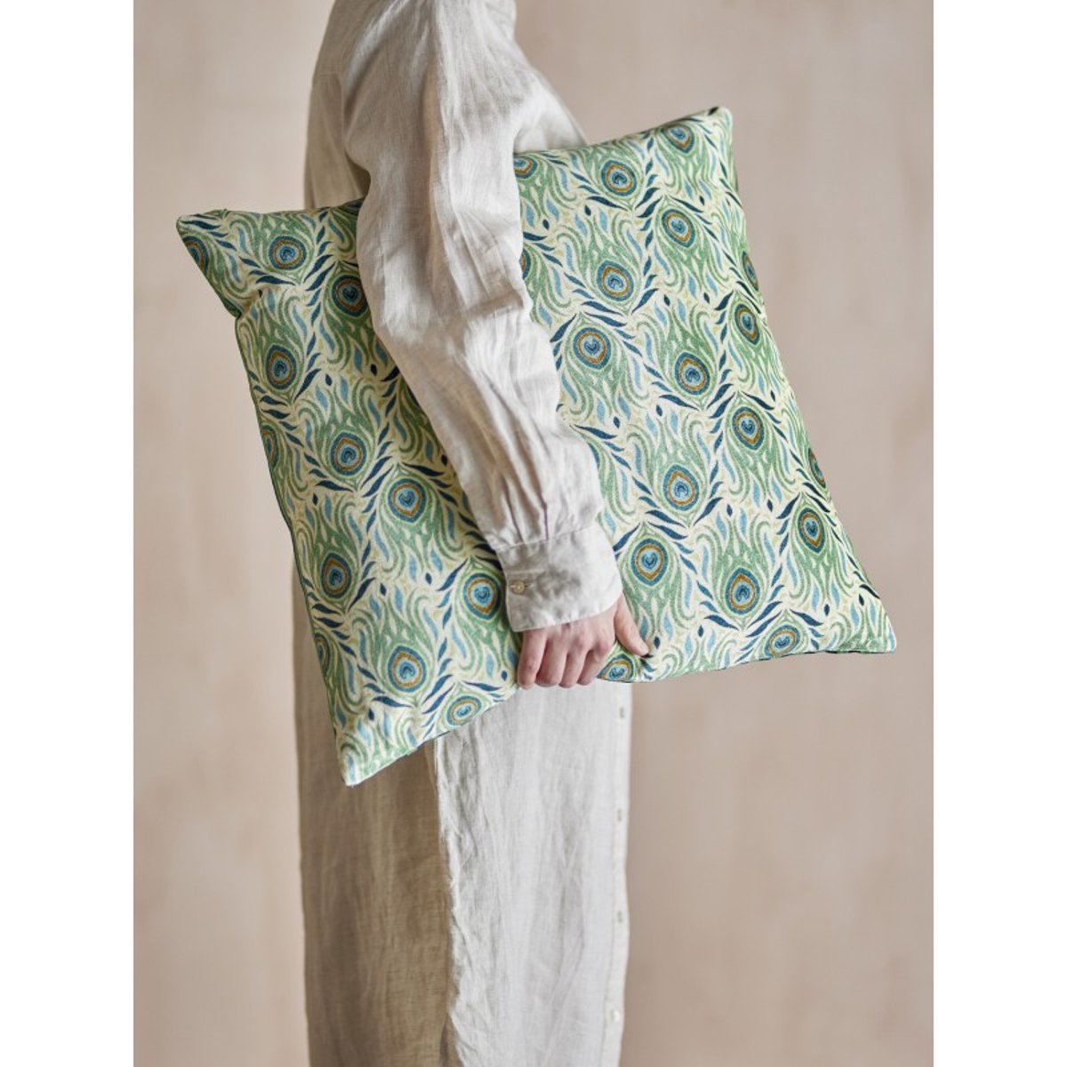 Grand coussin décoratif réversible  Adia vert, BLOOMINGVILLE