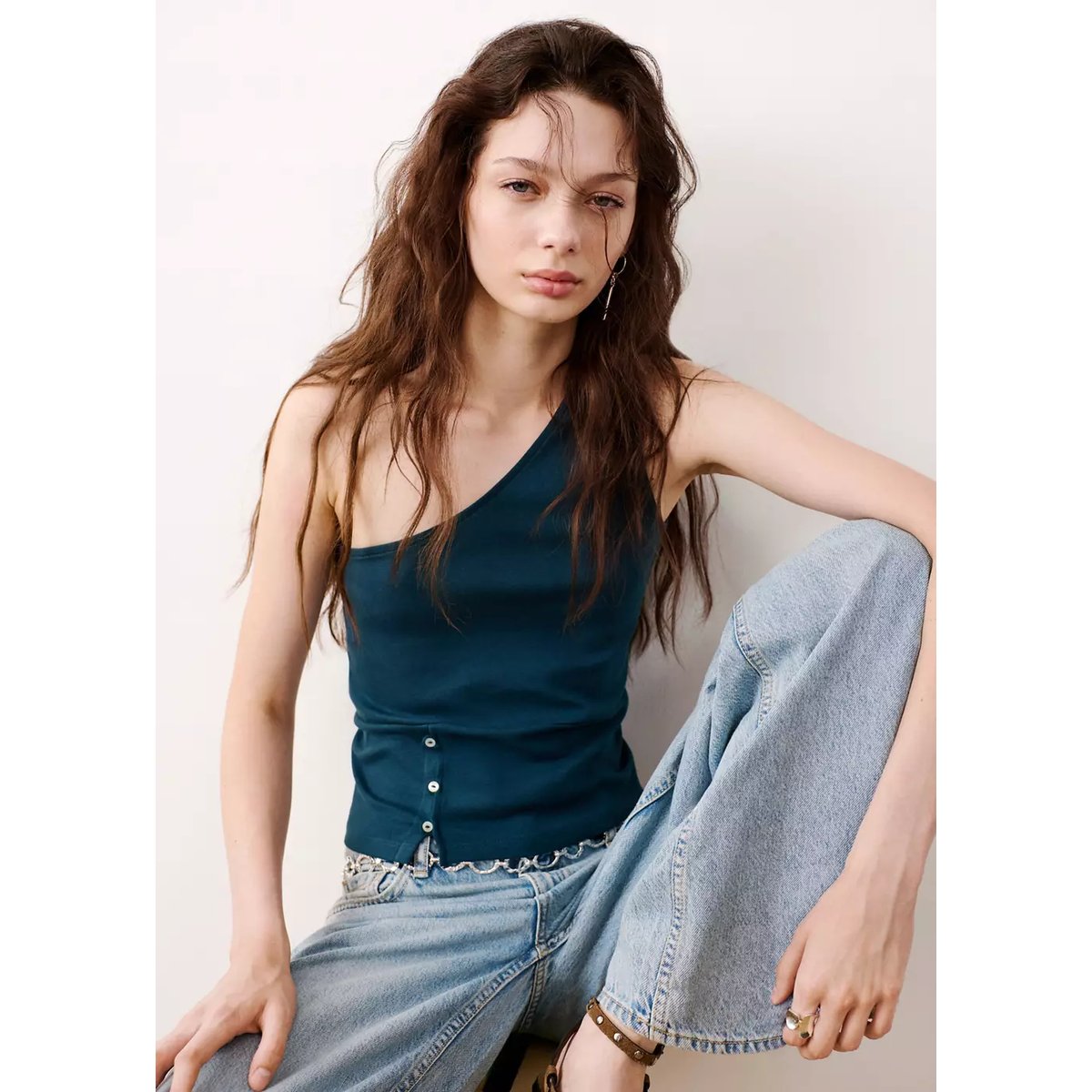 Top asymétrique à boutons bleu marine, MANGO TEEN