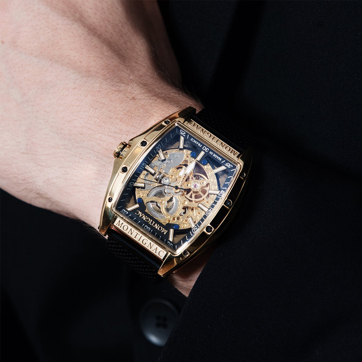 Montre Analogique TONNEAU doré noir noir, MONTIGNAC
