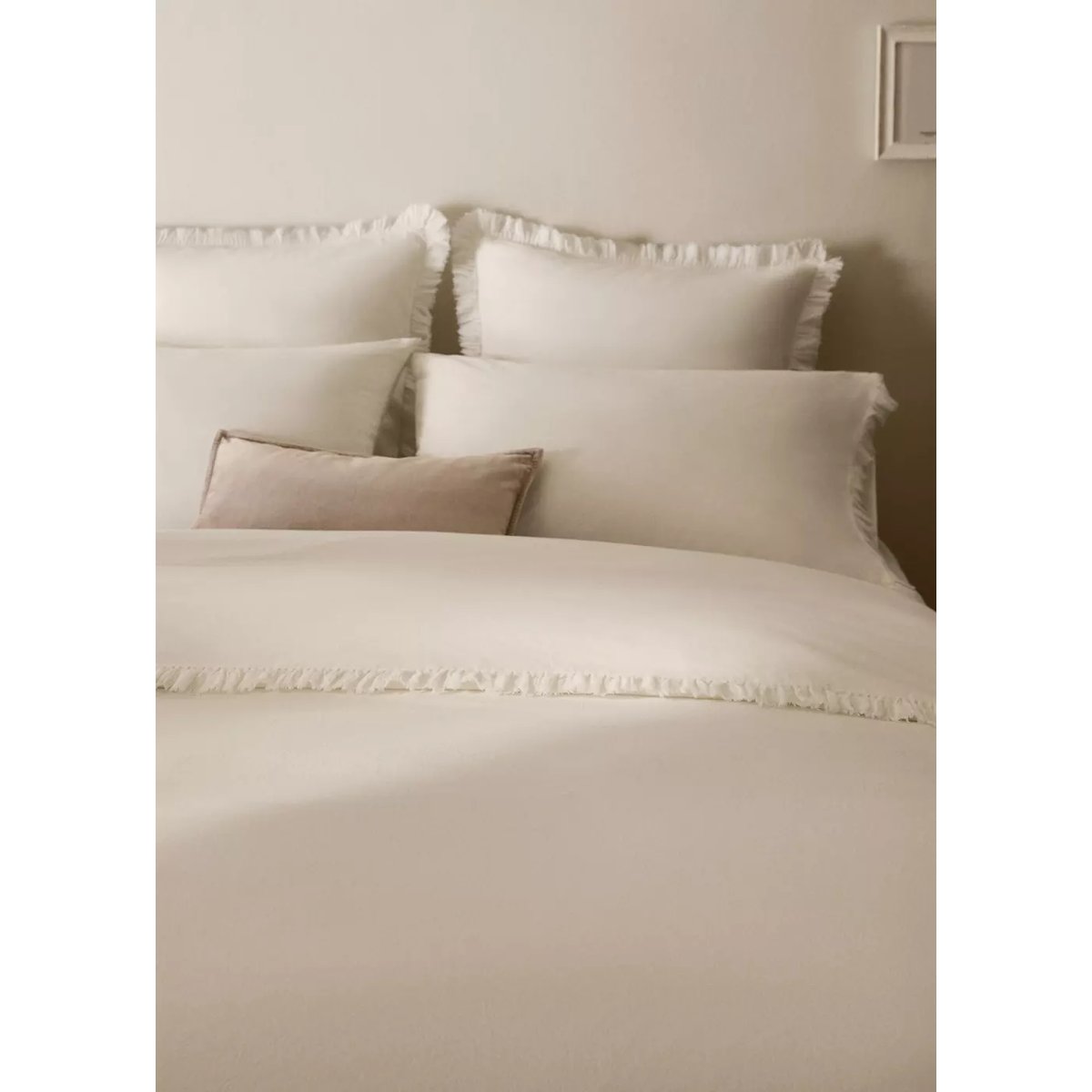 Housse de couette coton lavé volant en gaze effiloché lit 180/200 cm écru, MANGO HOME