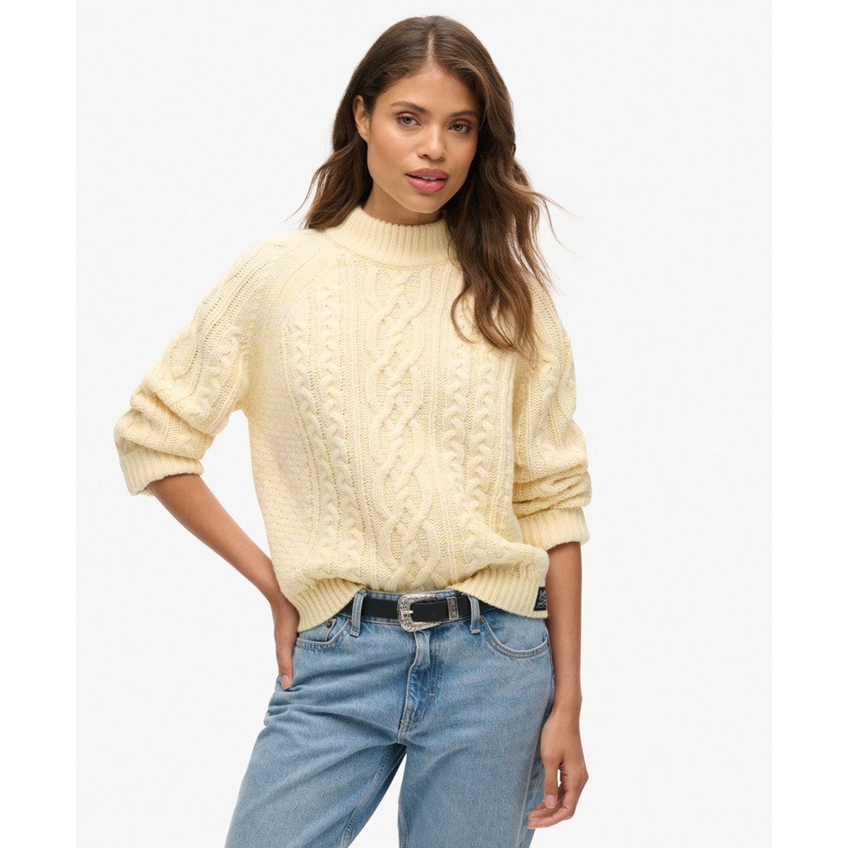 Pull torsadé à col cheminée écru insulaire, SUPERDRY