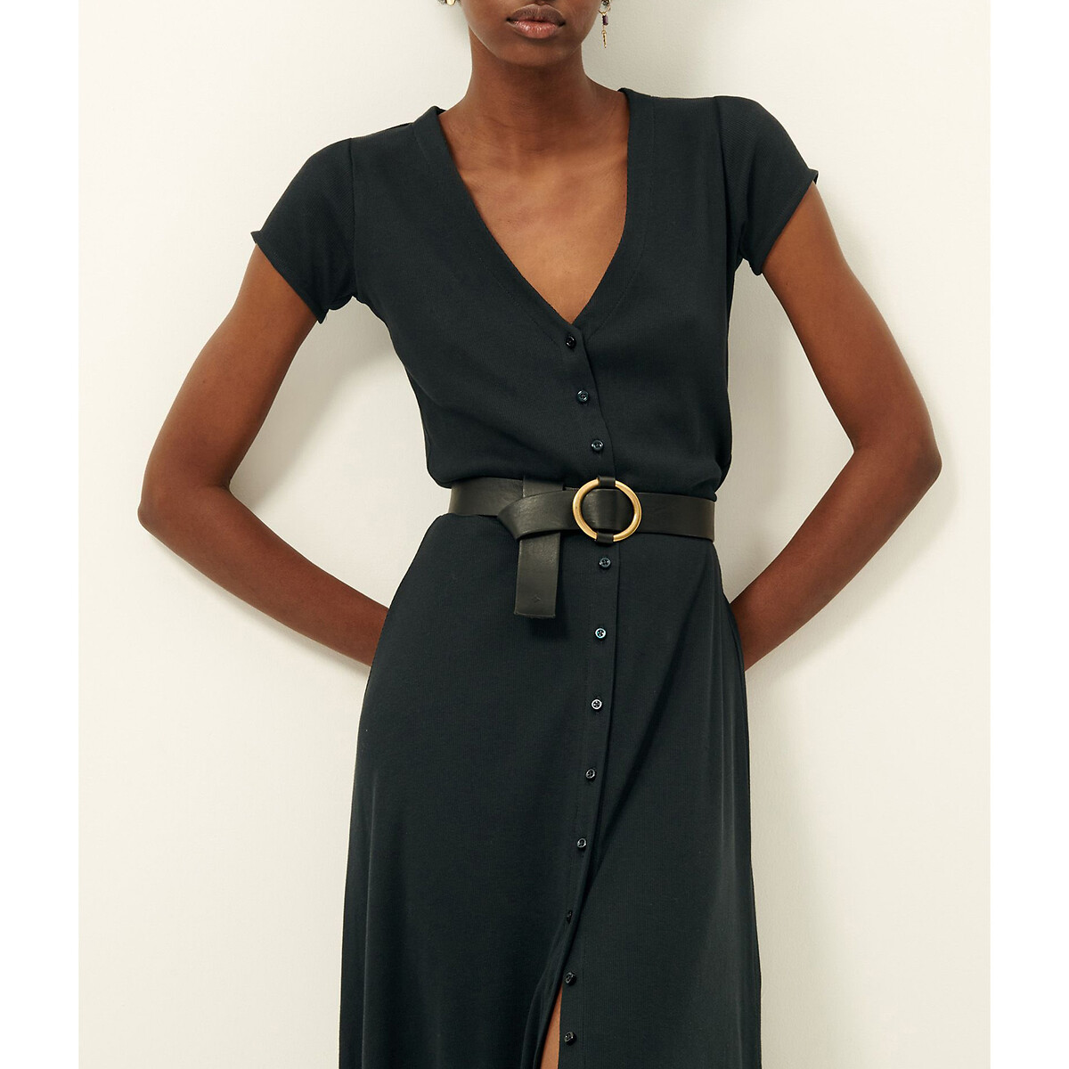 Robe évasée col V à manches courtes NEA noir, SESSUN