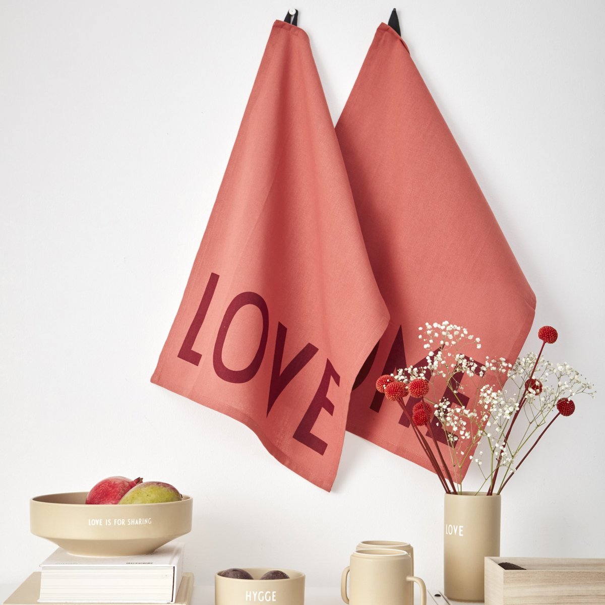 Lot De 2 Torchons Love & Home rouge, DESIGN LETTERS