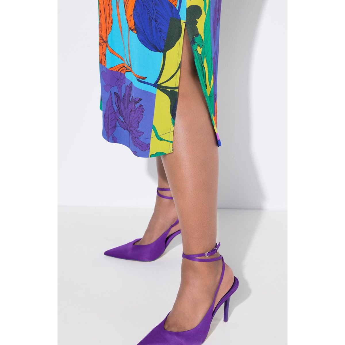Robe midi au tombé fluide, motif feuilles fuchsia, ULLA POPKEN