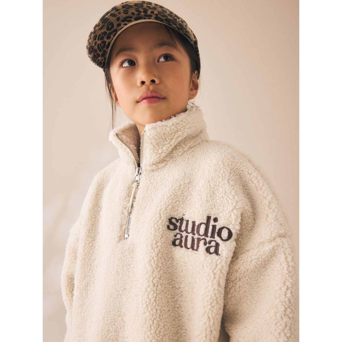 Veste semi-zippée en peau lainée à doublure naturel, NEXT
