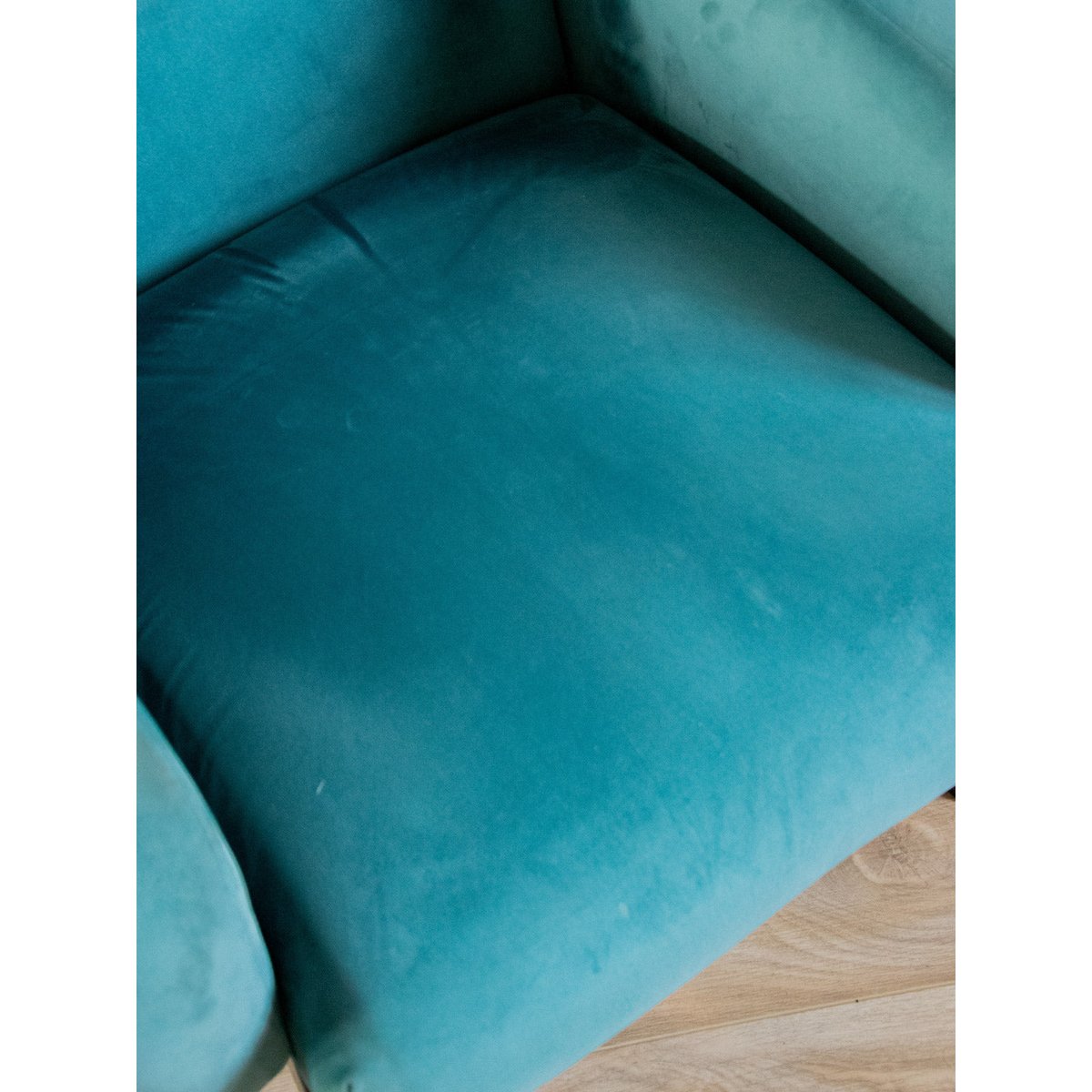 Fauteuil en velours Jakob N°737 - Bon état bleu, DEBONGOUT